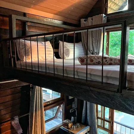 Rustic​ Charm​ Suphan​ Ban Tha Pong Exterior photo