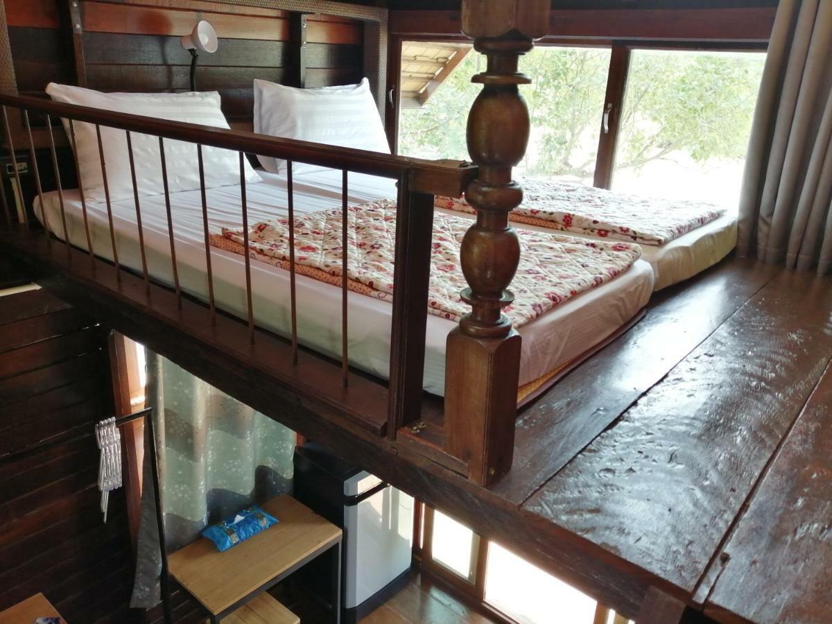 Chalet Rustic​ Charm​ Suphan​ *