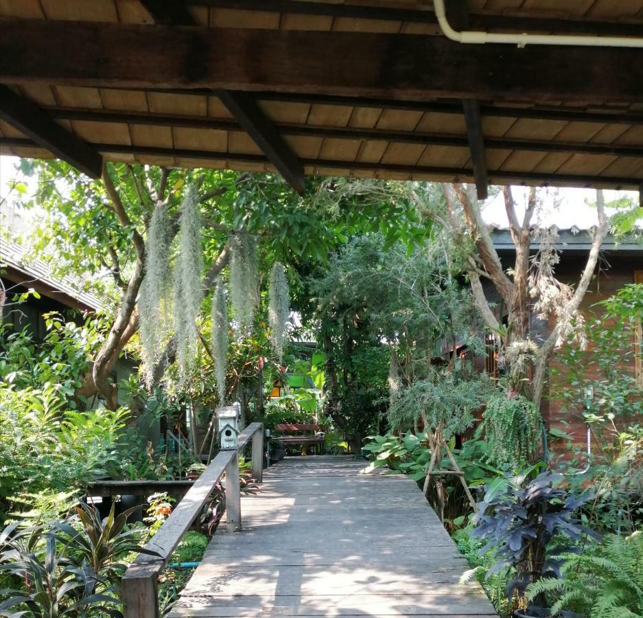Rustic​ Charm​ Suphan​ Chalet